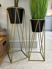 Black Plant Pot Stand Gold